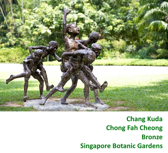 This sculpture is called “Chang Kuda” (“chang” means “to carry” and “kuda” is “horse” in Malay).